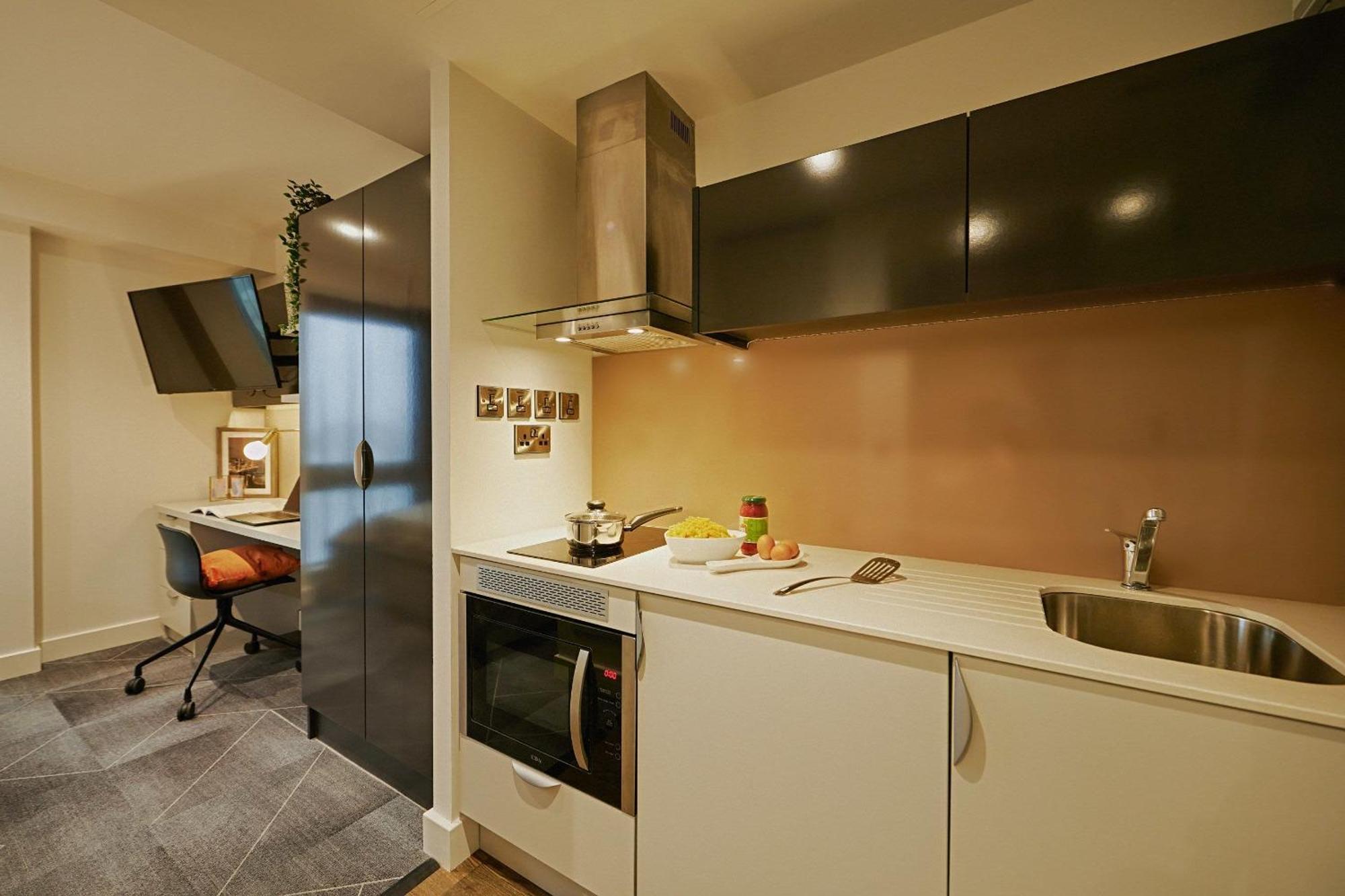 Fully Equipped Modern Studios In Glasgow West End For Students Only Exterior foto